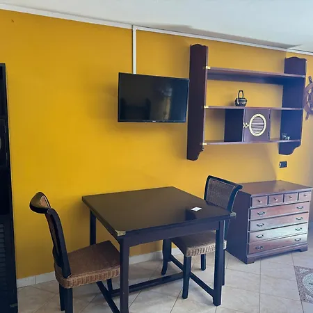 Apartment Agrihome Di Alberto Giuseppe Gulotta - Bella Vista - Marinaresco